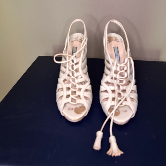 Authentic Prada sandals - Picture 3 of 6